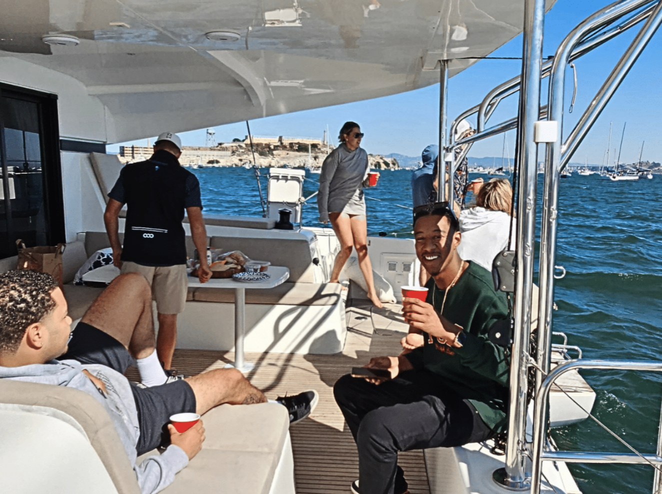Lagoon 42 catamaran - Hullchal - 4